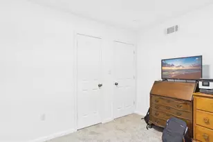 200 Canary Cir, York, PA 17404 - Photo 23