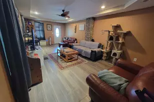 1128 Baltimore St, Hanover, PA 17331 - Photo 3
