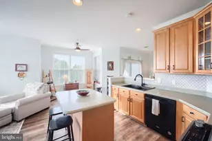1010 Crest Way, York, PA 17403 - Photo 13