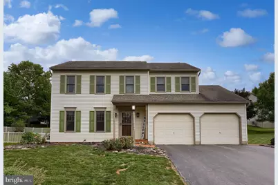 740 Chesterbrook Drive, York, PA 17406 - Photo 1