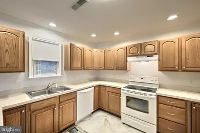 1403 Chami Drive #5, Spring Grove, PA 17362 - Photo 11