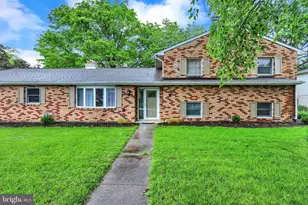 406 Clearview Rd, Hanover, PA 17331 - Photo 1