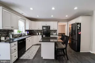 115 Angela Ln, York, PA 17402 - Photo 11