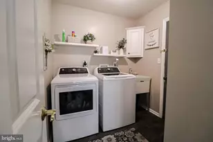 115 Angela Ln, York, PA 17402 - Photo 19