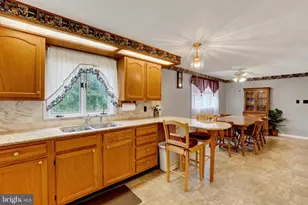 13079 Center Rd, Stewartstown, PA 17363 - Photo 7