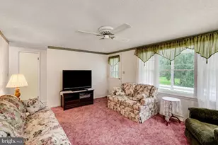 13079 Center Rd, Stewartstown, PA 17363 - Photo 5