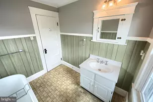 526 Fulton St, Hanover, PA 17331 - Photo 25