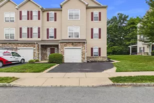 495 Marion Rd, York, PA 17406 - Photo 3