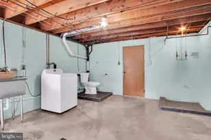 130 W Highland Ave, Spring Grove, PA 17362 - Photo 29