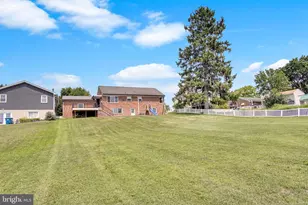 130 W Highland Ave, Spring Grove, PA 17362 - Photo 37
