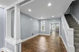 832 E Philadelphia St, York, PA 17403 - Photo 7