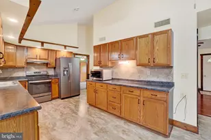 1926 Cedar Dr, Spring Grove, PA 17362 - Photo 15