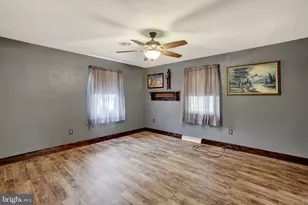 1926 Cedar Dr, Spring Grove, PA 17362 - Photo 11