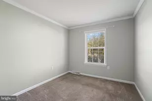 325 Fisher Dr, York, PA 17404 - Photo 17