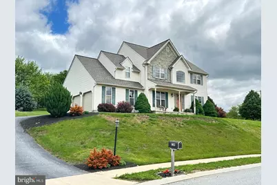 739 Monarch Drive, York, PA 17403 - Photo 1