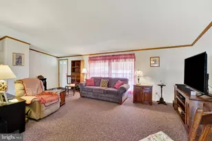 126 Gateshead Dr, Stewartstown, PA 17363 - Photo 5