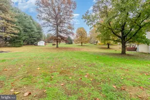 6825 Glatfelters Station Rd, Seven Valleys, PA 17360 - Photo 35