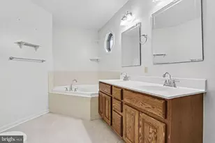 6825 Glatfelters Station Rd, Seven Valleys, PA 17360 - Photo 17