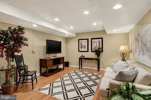 2404 Brookmar Dr, York, PA 17408 - Photo 29