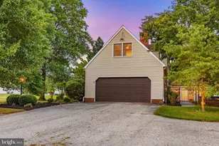 1575 Greenbriar Rd, York, PA 17404 - Photo 11
