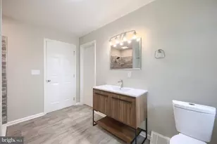 2613 Broad St, York, PA 17408 - Photo 39