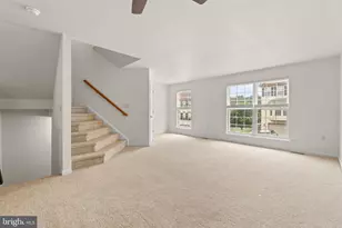 2711 Hunt Club Dr, York, PA 17402 - Photo 17