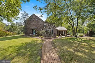 741 Wyndamere Rd, Lewisberry, PA 17339 - Photo 1