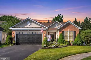 311 Foxleigh Dr, Hanover, PA 17331 - Photo 1