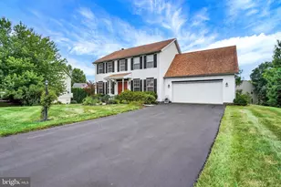 2236 Bernays Dr, York, PA 17404 - Photo 1