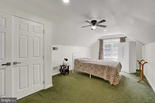 2236 Bernays Dr, York, PA 17404 - Photo 15