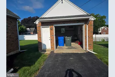 220 Edgewood Road, York, PA 17402 - Photo 5