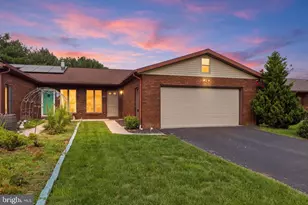 220 Kennedy Ct, Hanover, PA 17331 - Photo 1