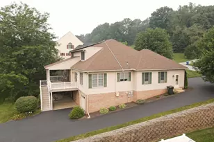 1022 Woodridge Rd, Red Lion, PA 17356 - Photo 11