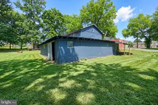 2001 N Sherman St, York, PA 17406 - Photo 11