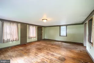 2001 N Sherman St, York, PA 17406 - Photo 17