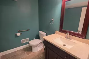 1213 Winterberry Dr, York, PA 17406 - Photo 43