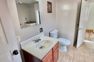 1221 W Poplar St, York, PA 17404 - Photo 15