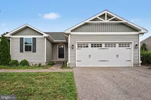 3190 Fox Ridge East Dr, Dover, PA 17315 - Photo 25
