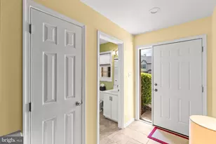 43 Jean Lo Way, York, PA 17406 - Photo 5