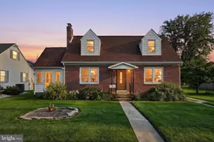 413 Penn St, Hanover, PA 17331 - Photo 1