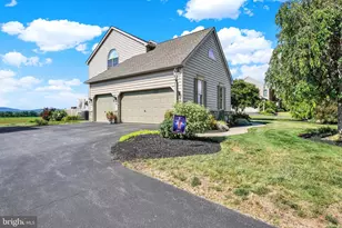 1345 Sterling Dr, York, PA 17404 - Photo 37