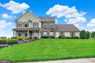 651 Mountain Laurel Ln, York, PA 17402 - Photo 1