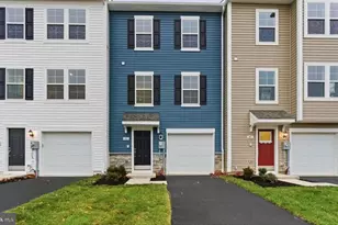 143 Homestead Dr, Hanover, PA 17331 - Photo 1