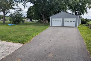 179 Blue Stone Rd, York, PA 17406 - Photo 3