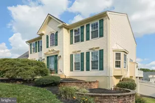 1915 Oak Hills Dr, Hanover, PA 17331 - Photo 25