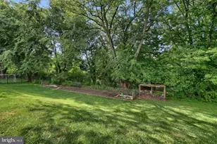 1065 Stone Gate Dr, York, PA 17406 - Photo 45