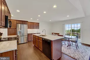 613 Rishel Dr, York, PA 17406 - Photo 7