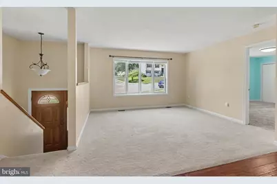 180 Hazel Drive, Manchester, PA 17345 - Photo 5