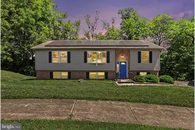 180 Hazel Drive, Manchester, PA 17345 - Photo 1