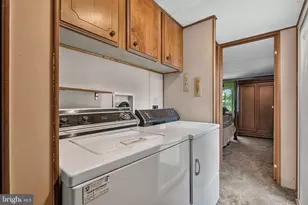 427 Waldorf Dr, York, PA 17404 - Photo 13
